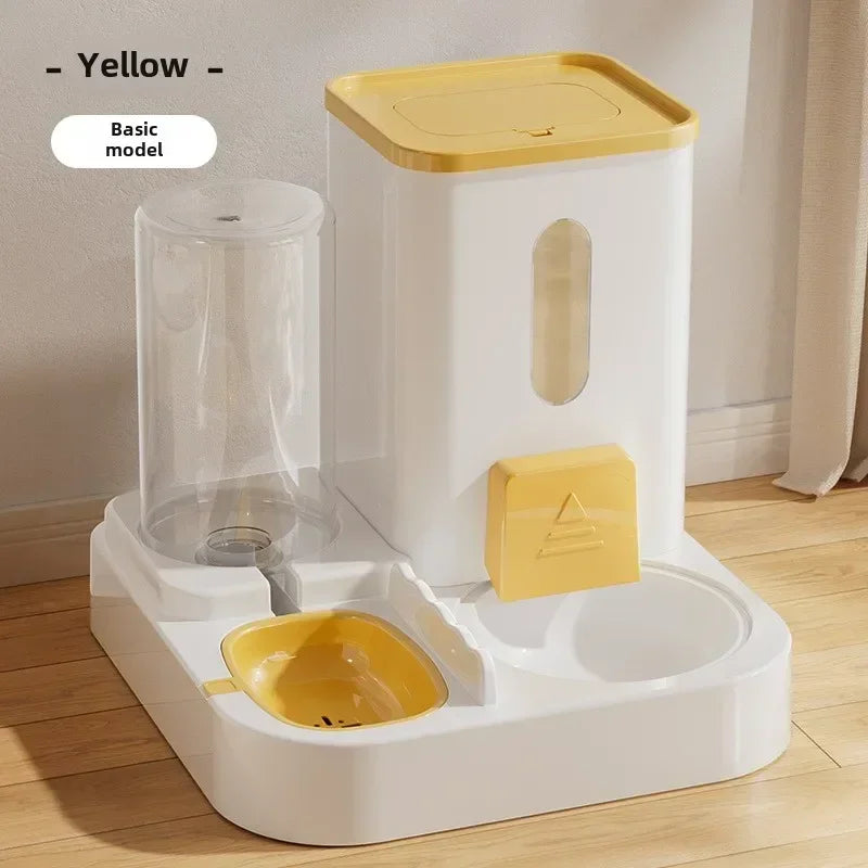 "2-in-1 automatic feeder and water dispenser for cats and dogs, with separate food and water bowls to provide easy feeding and hydration for your pets."