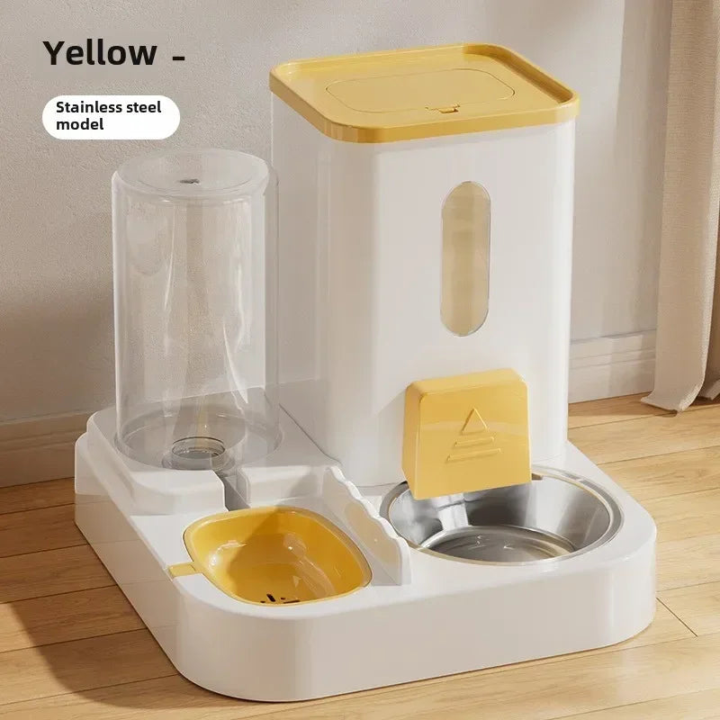 "2-in-1 automatic feeder and water dispenser for cats and dogs, with separate food and water bowls to provide easy feeding and hydration for your pets."